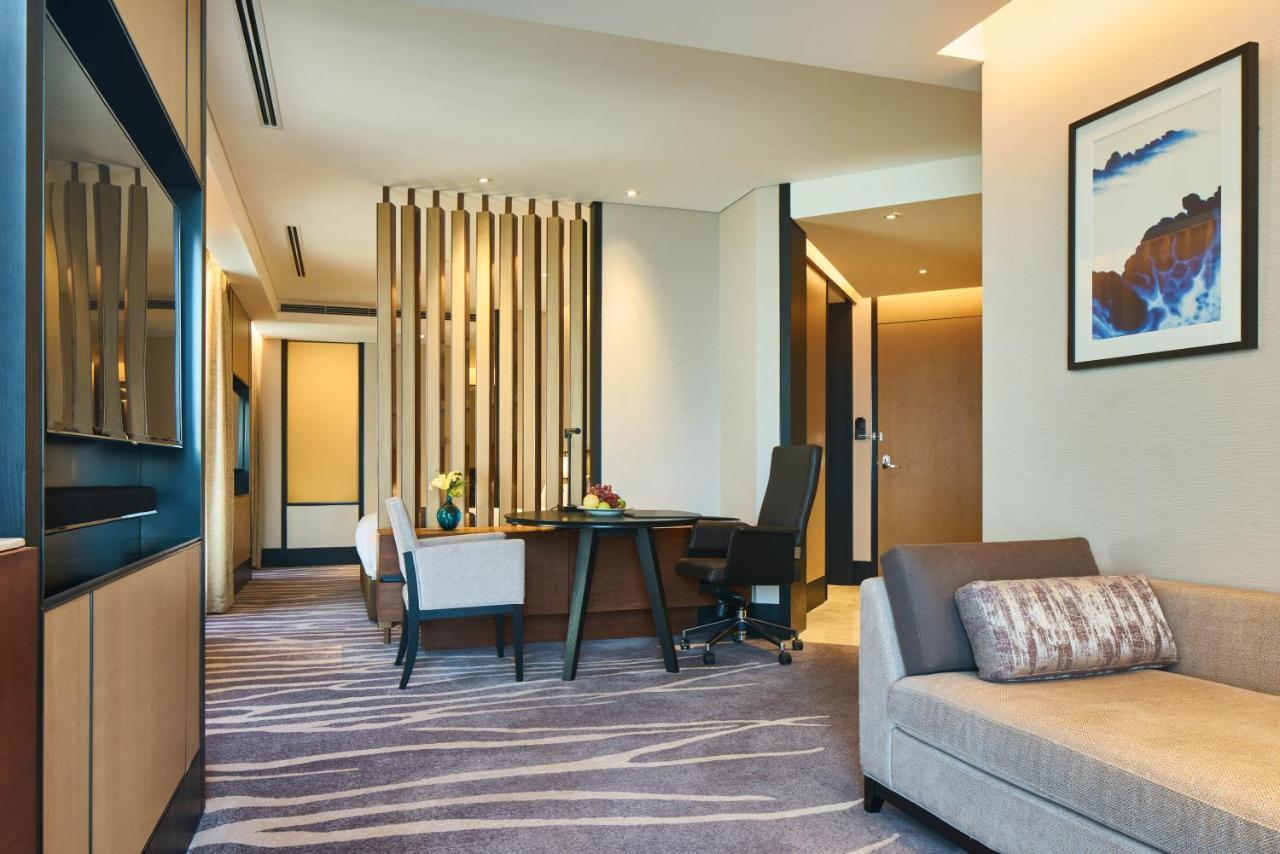 Intercontinental Hongqiao Necc By Ihg Hotel Shanghai