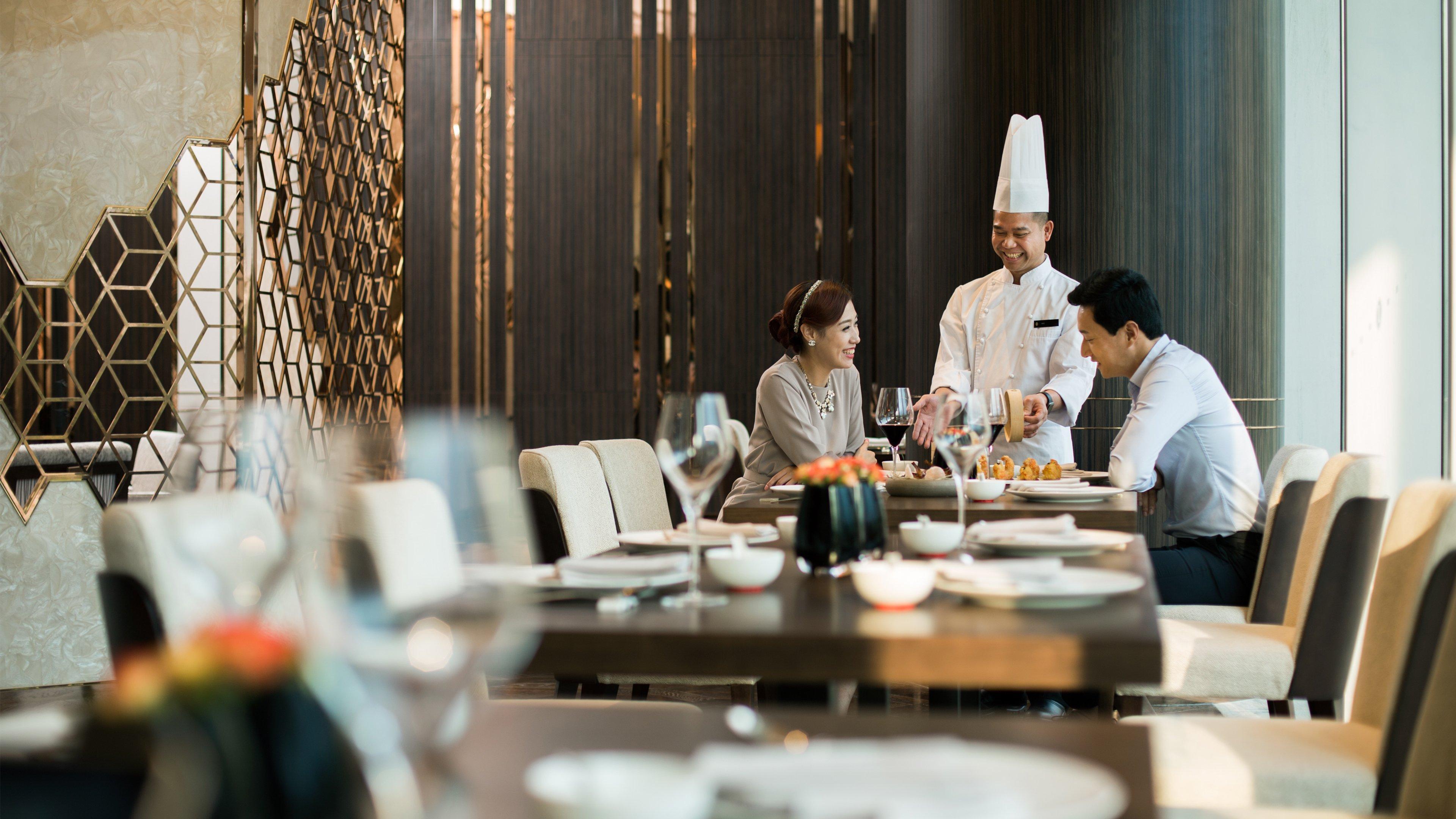Intercontinental Hongqiao Necc By Ihg Hotel Shanghai