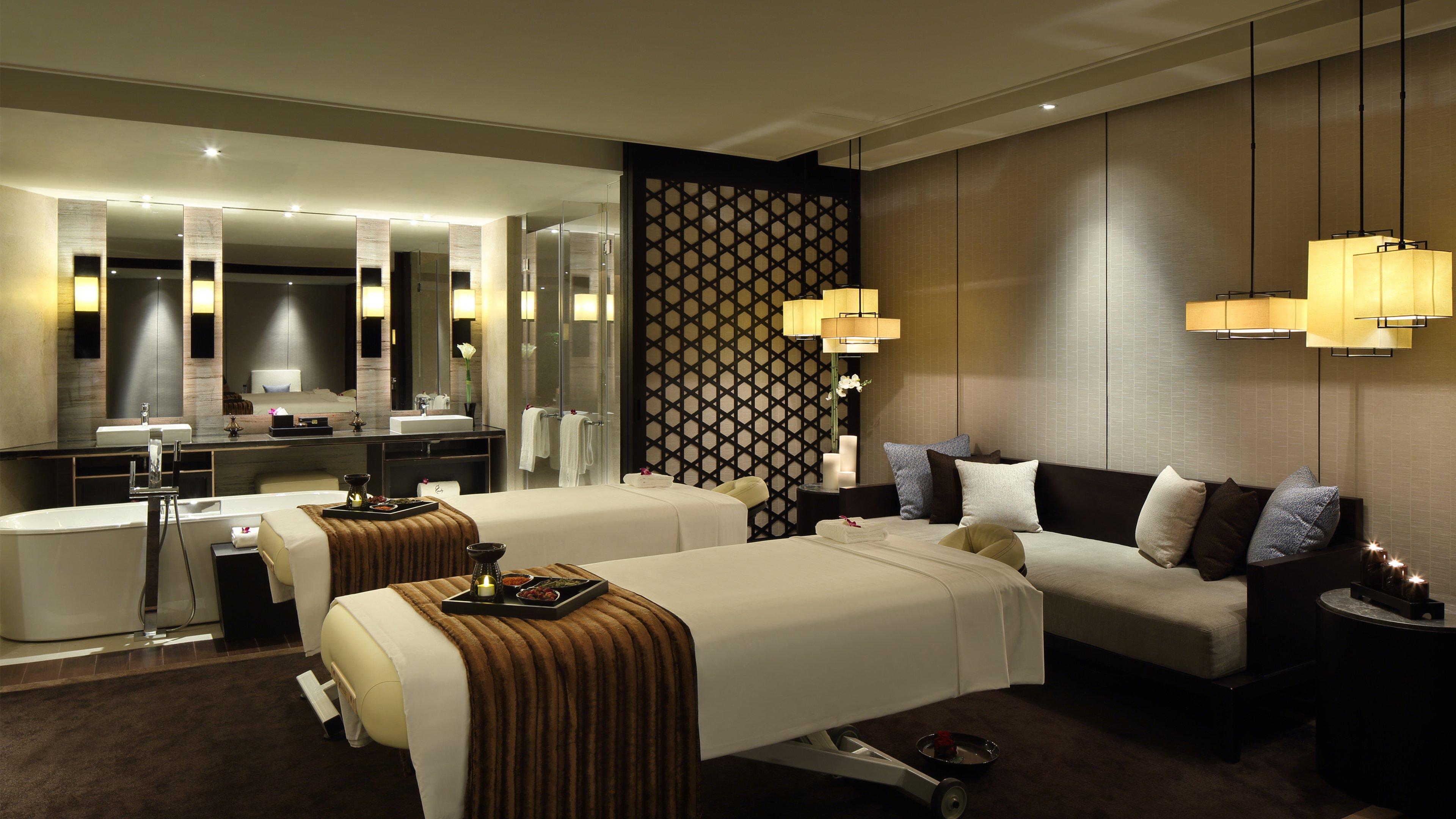 Hotel Intercontinental Hongqiao Necc By Ihg 5*