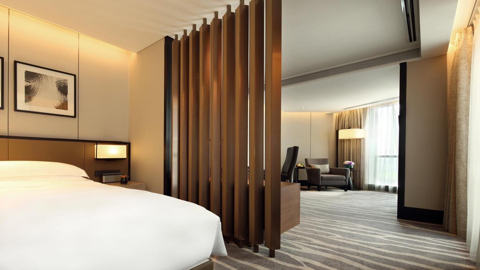 Intercontinental Hongqiao Necc By Ihg Shanghai